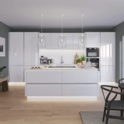 GoodHome Alisma High Gloss White Slab Highline Cabinet Door (W)250mm (H)715mm (T)18mm 16 GoodHome Alisma High Gloss White Slab Highline Cabinet Door (W)250mm (H)715mm (T)18mm -Trade Points Shop goodhome alisma high gloss white slab highline cabinet door w 250mm h 715mm t 18mm5059340242880 20i